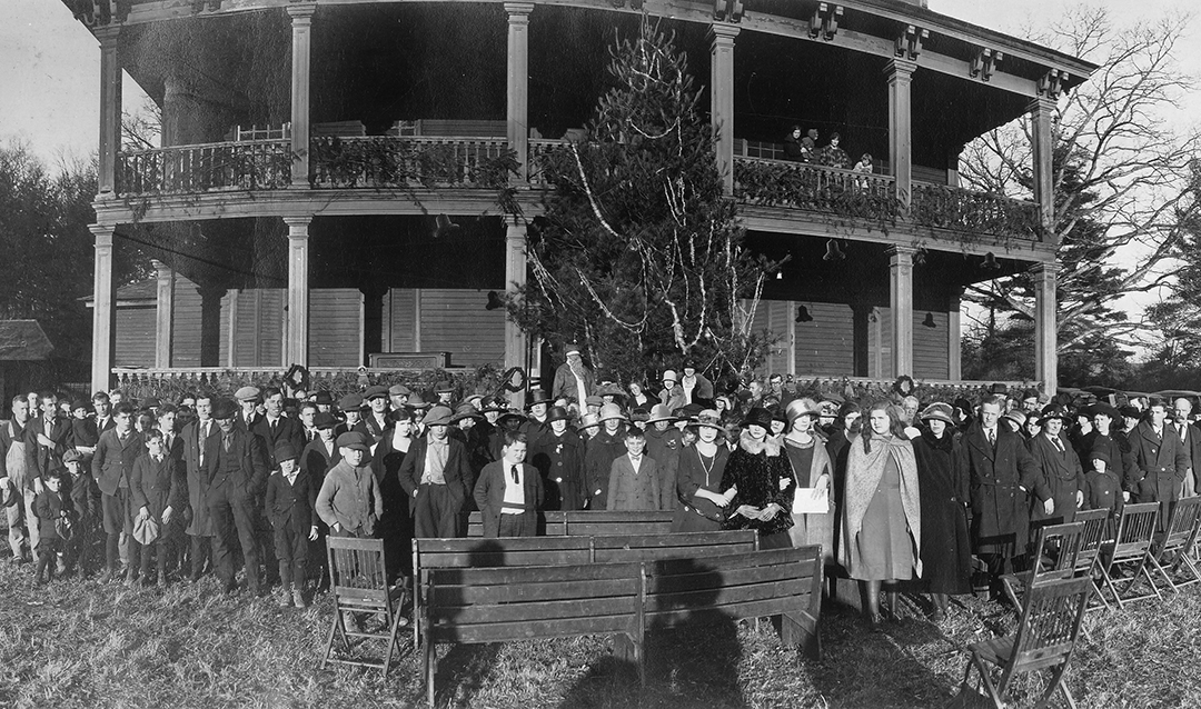 A House Full of Guests - Biltmore